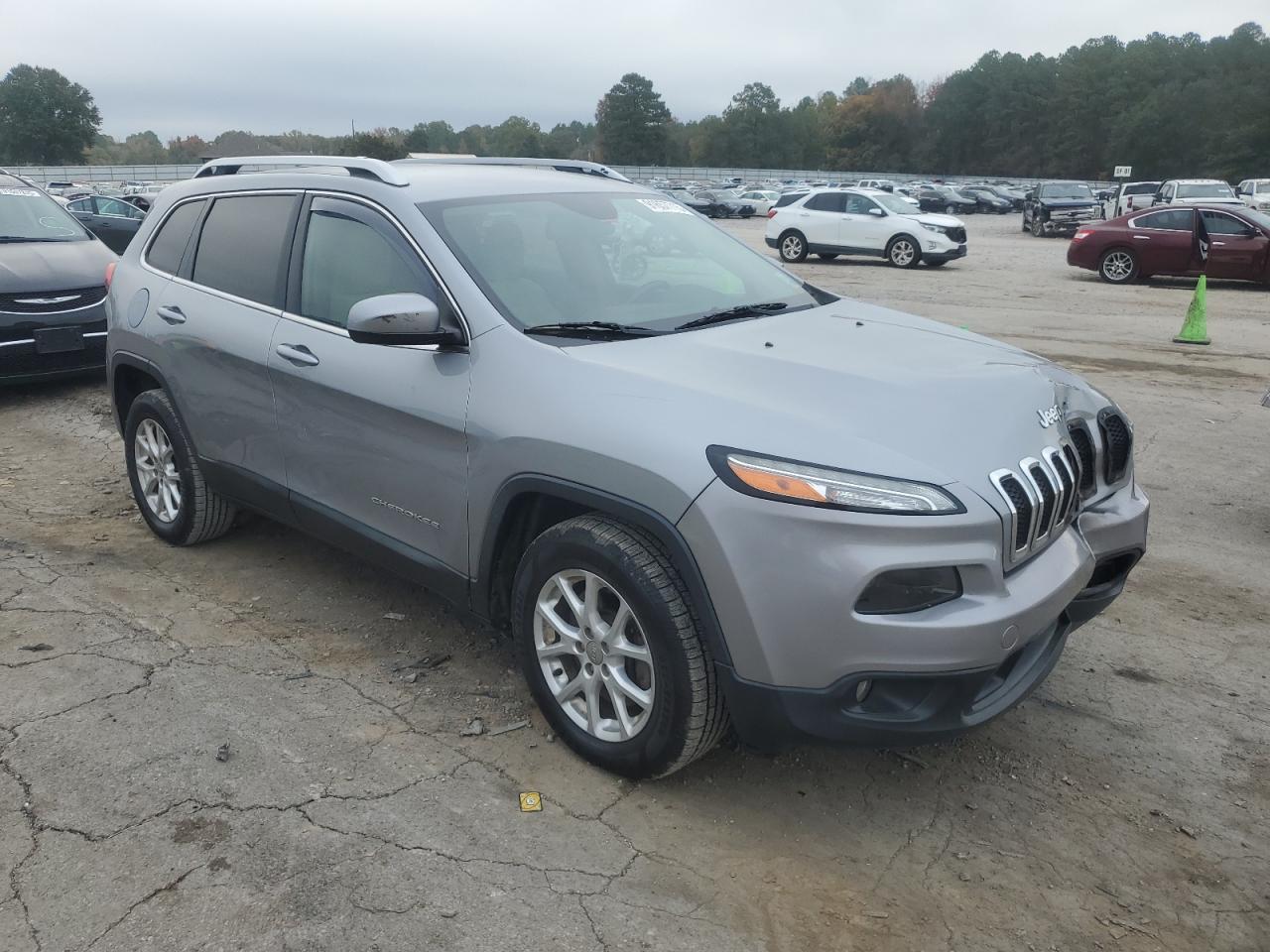 JEEP GRAND CHEROKEE LATITUDE