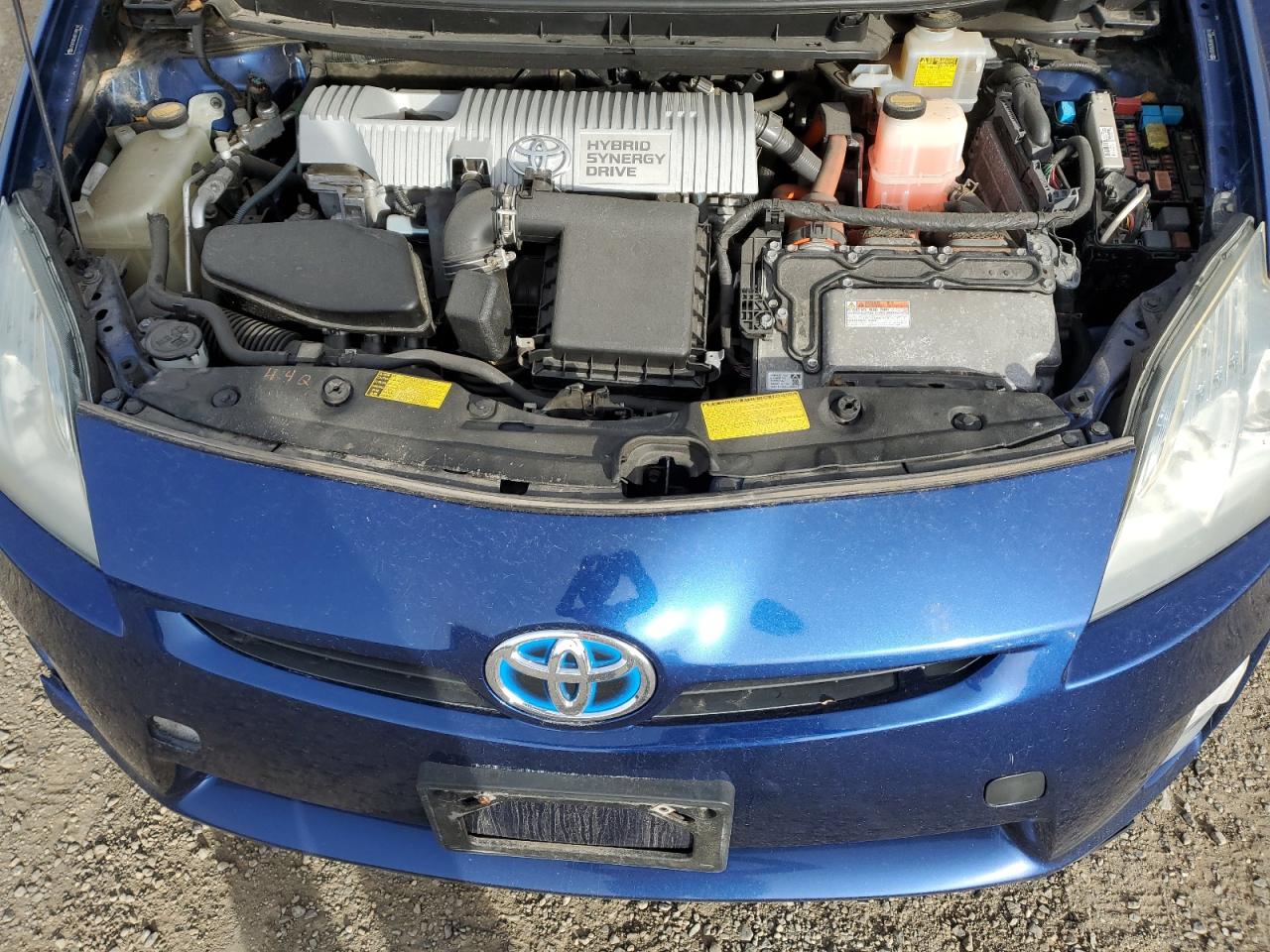 TOYOTA PRIUS