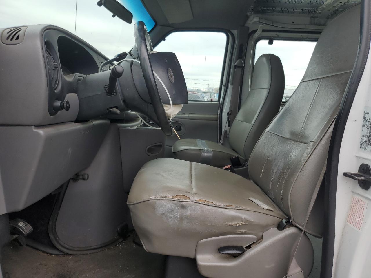 Lot #3290427790 1999 FORD ECONOLINE