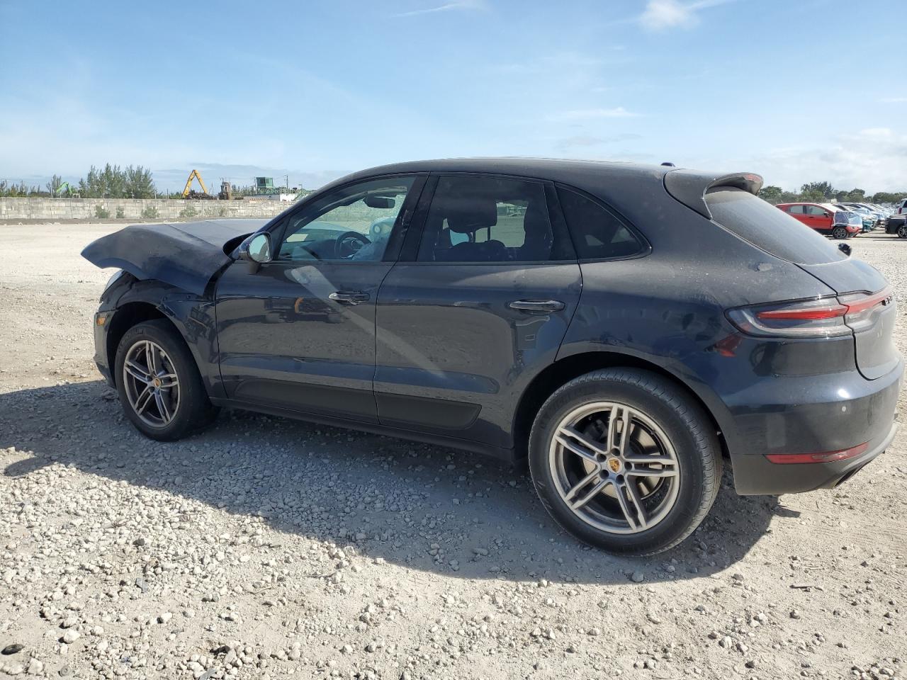 PORSCHE MACAN S