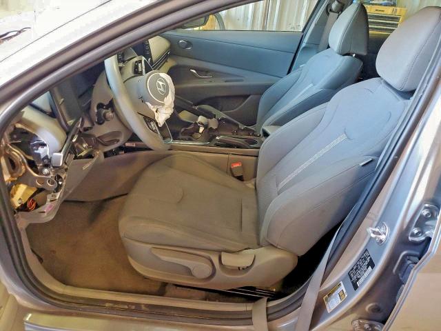2025 HYUNDAI ELANTRA SE #3296268425