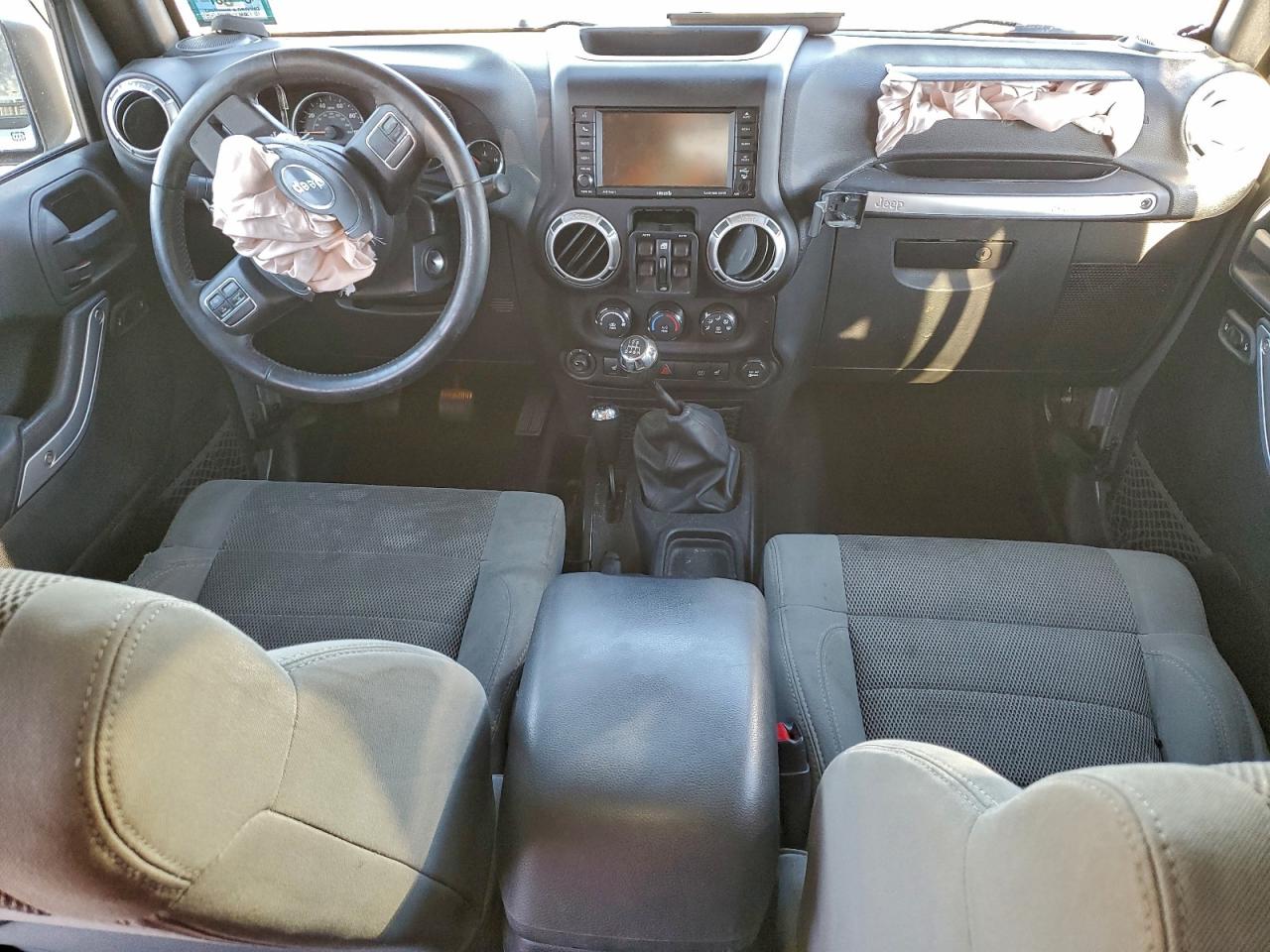 JEEP WRANGLER SAHARA