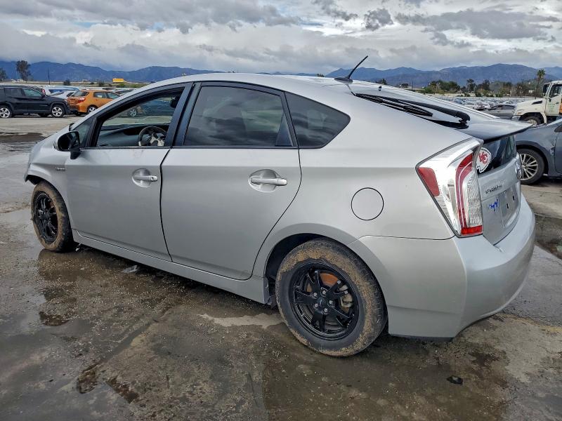 2012 TOYOTA PRIUS #3298285024