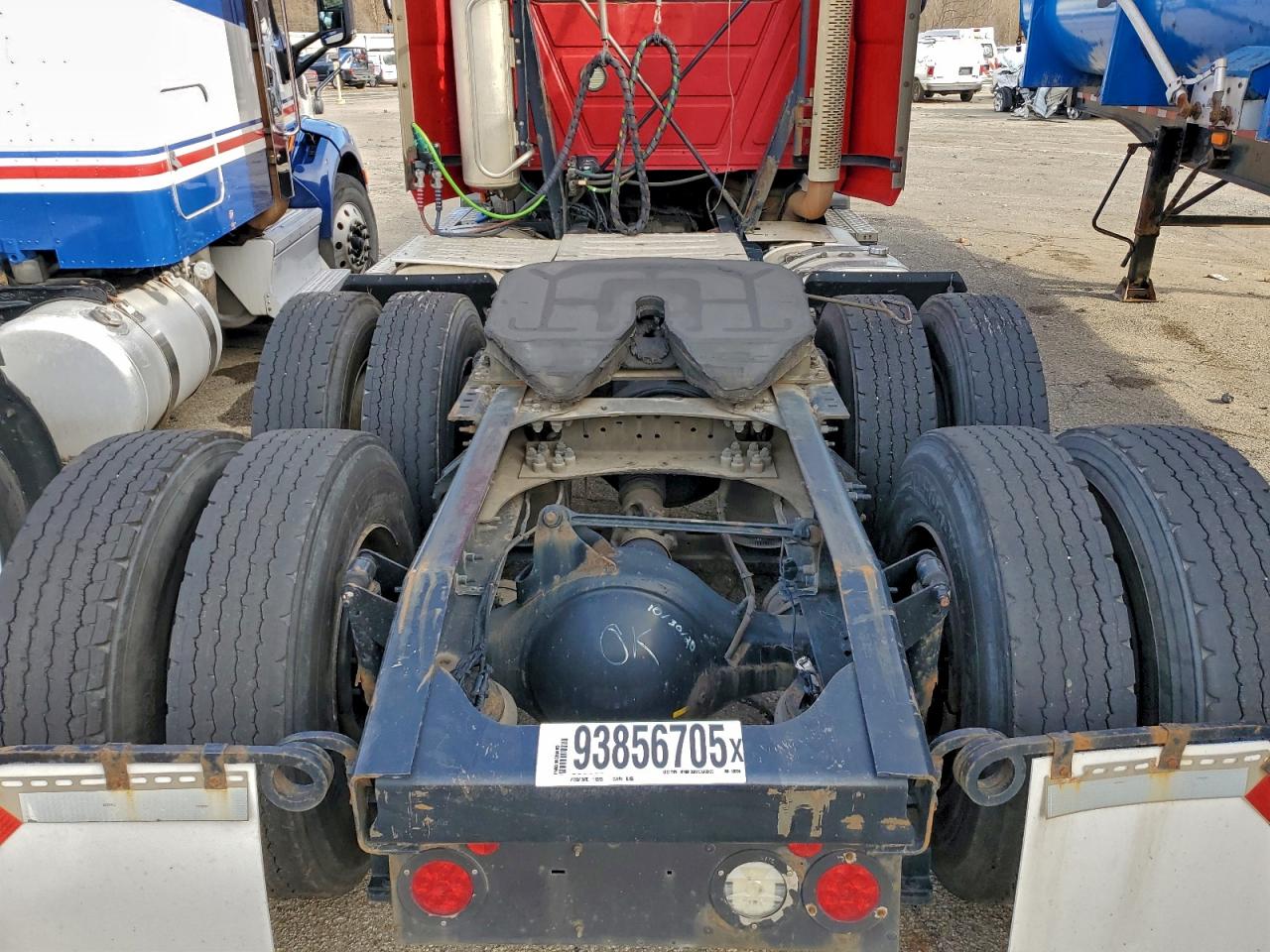 Lot #3296892818 2017 MACK 600 CXU600