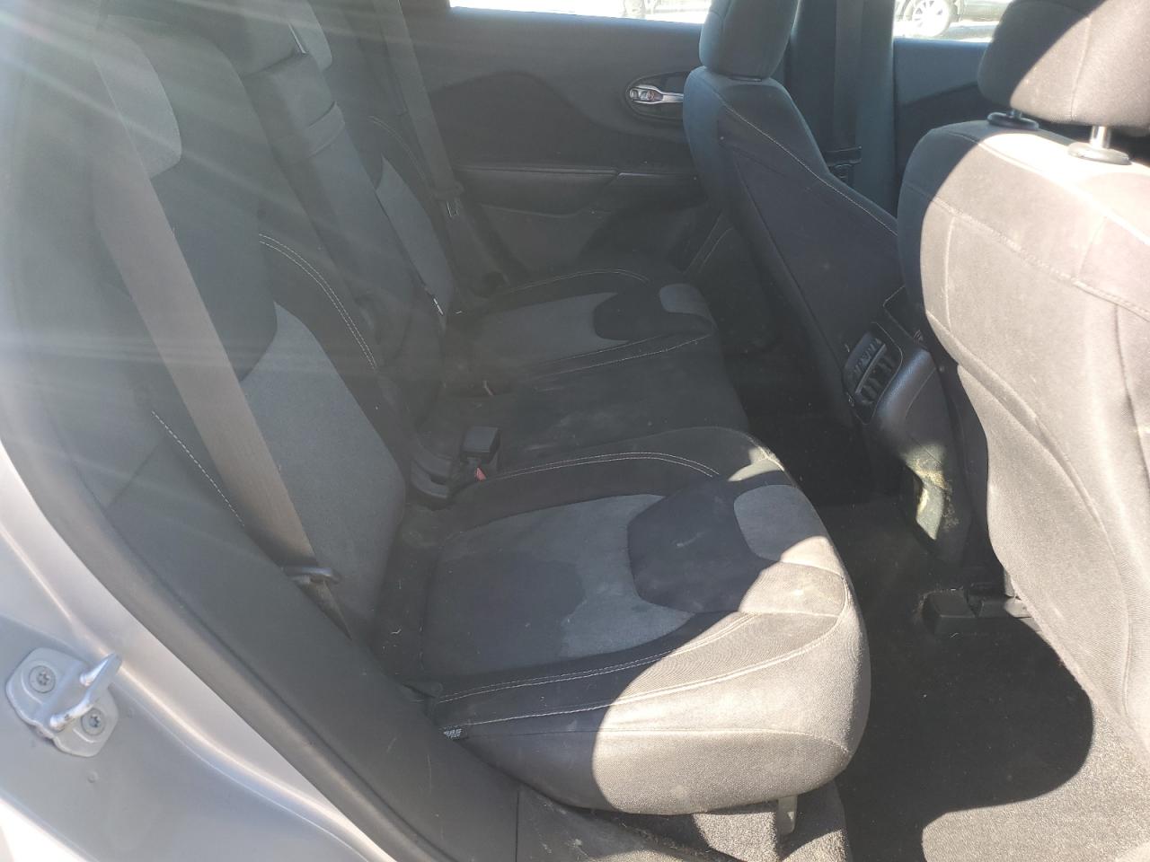 JEEP GRAND CHEROKEE SPORT