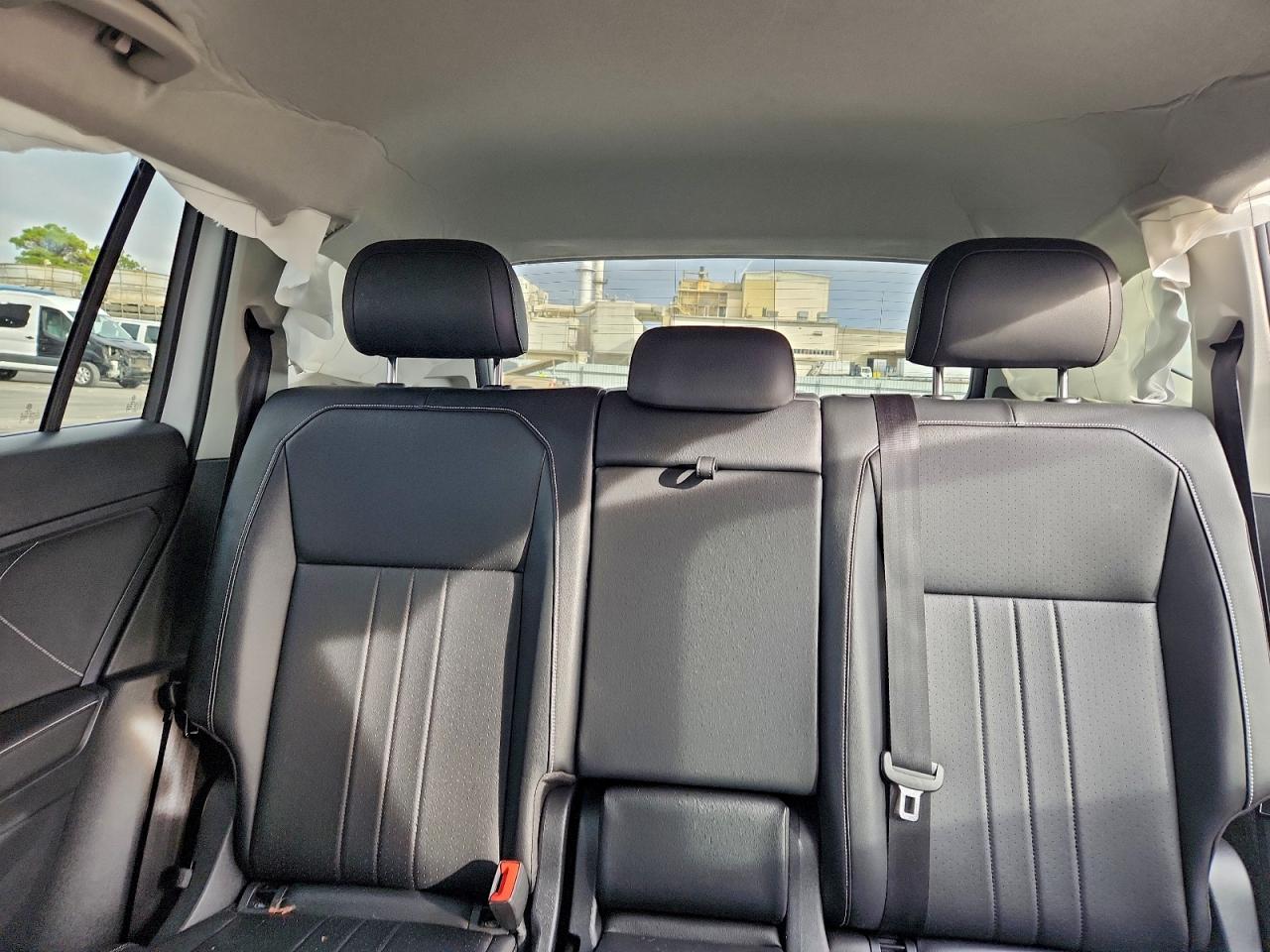 VOLKSWAGEN TIGUAN SE