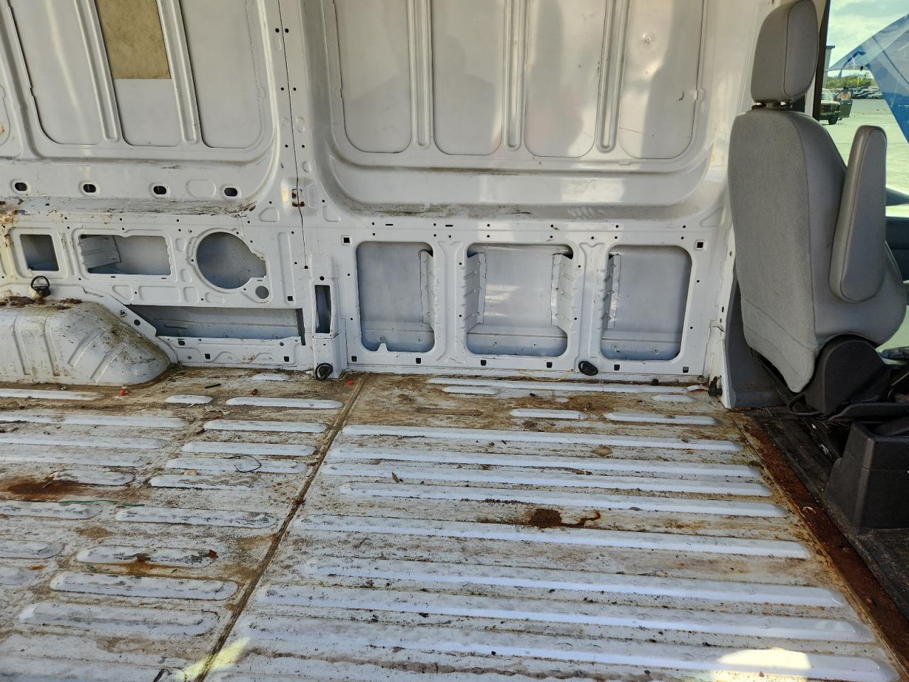 Lot #3301793363 2016 FORD TRANSIT