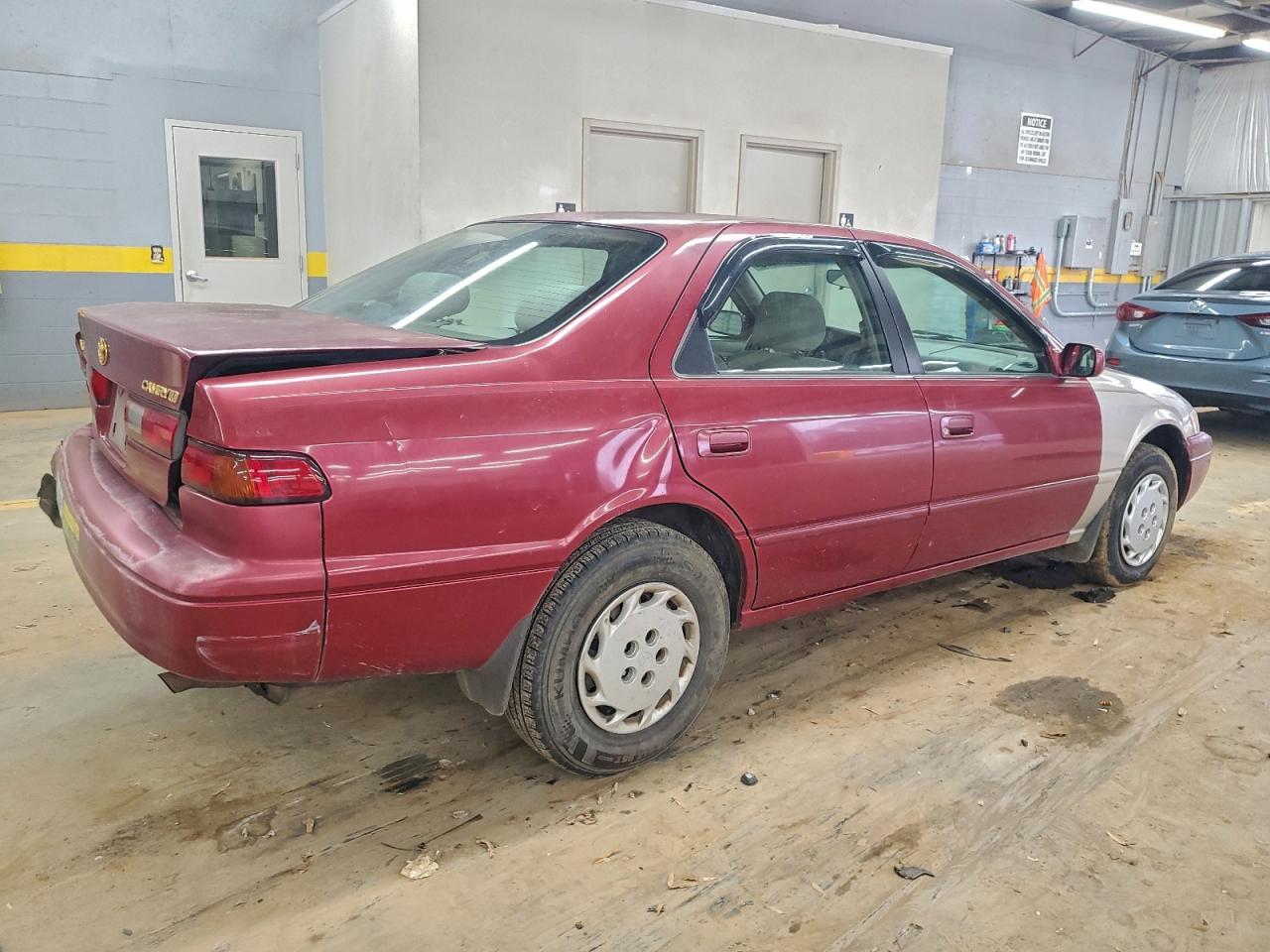Lot #3294525515 1997 TOYOTA CAMRY CE