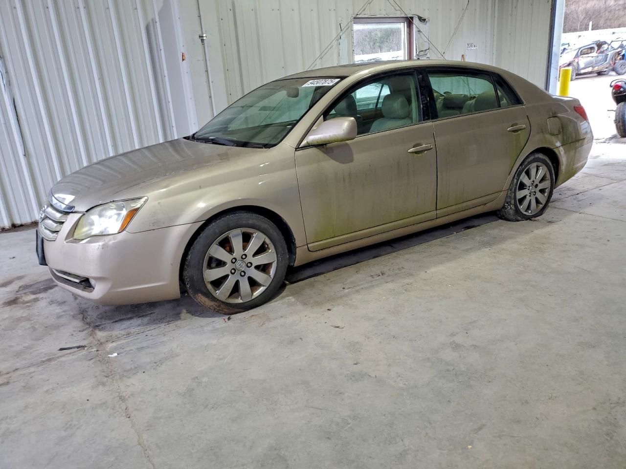 Lot #3297921859 2007 TOYOTA AVALON XL