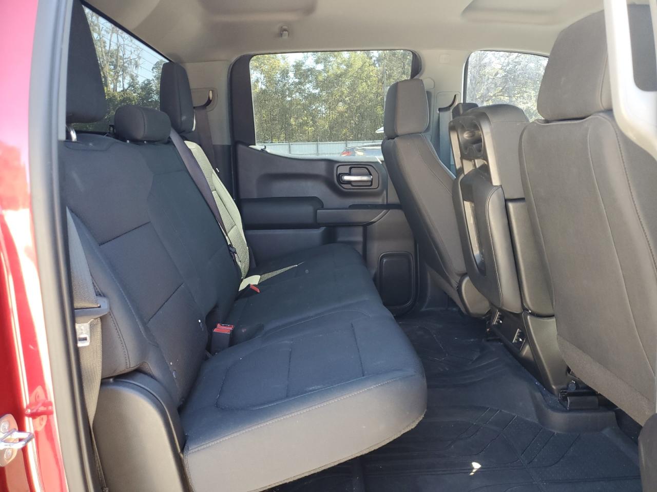 CHEVROLET SILVERADO C1500 CUSTOM