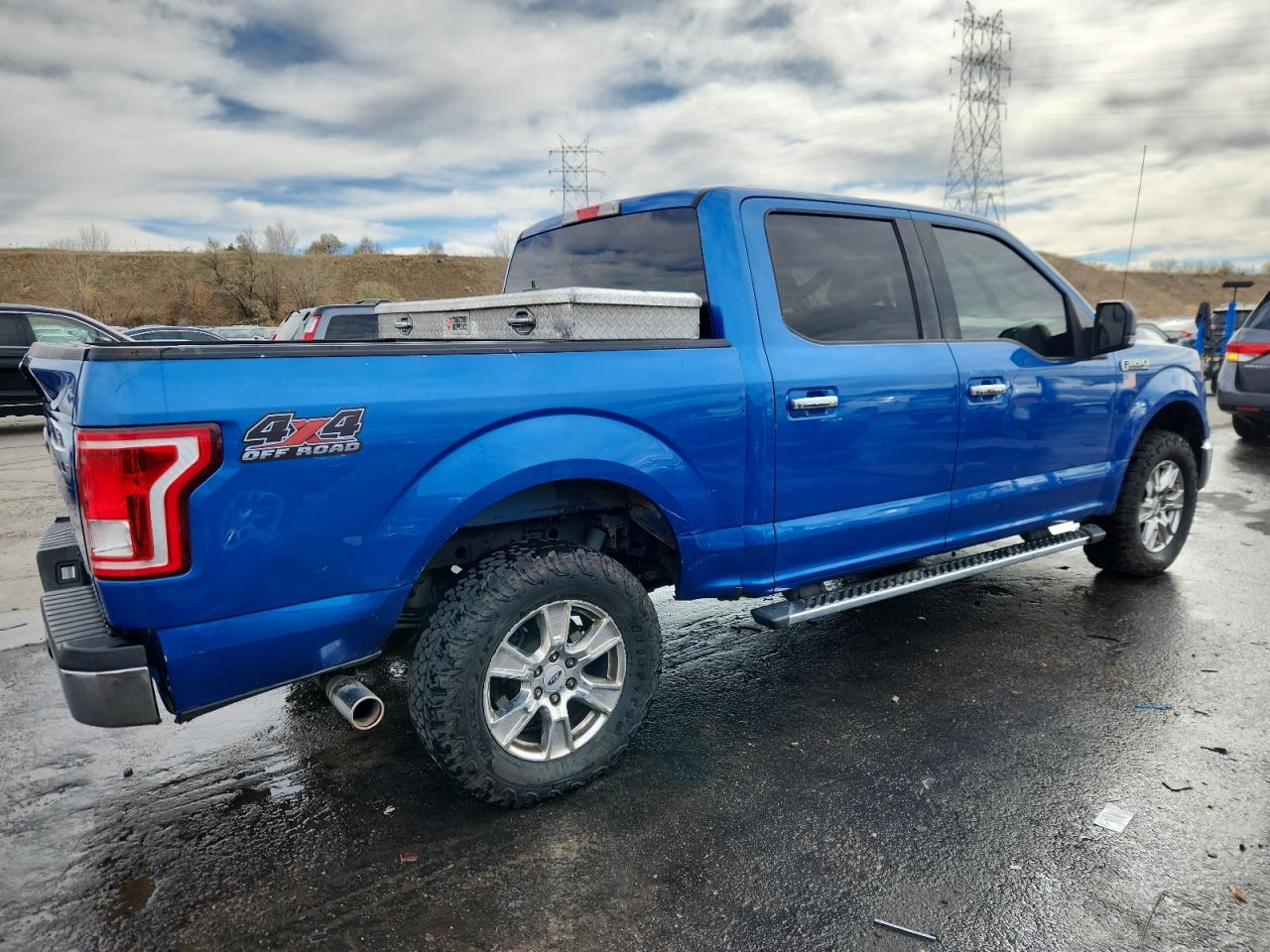 FORD F-150 SUPERCREW