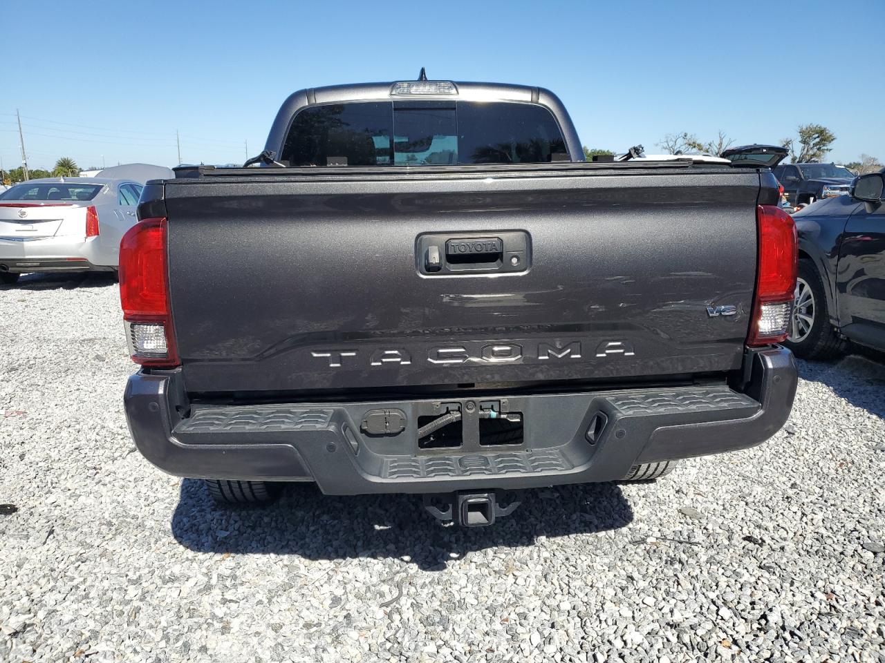 TOYOTA TACOMA DOUBLE CAB