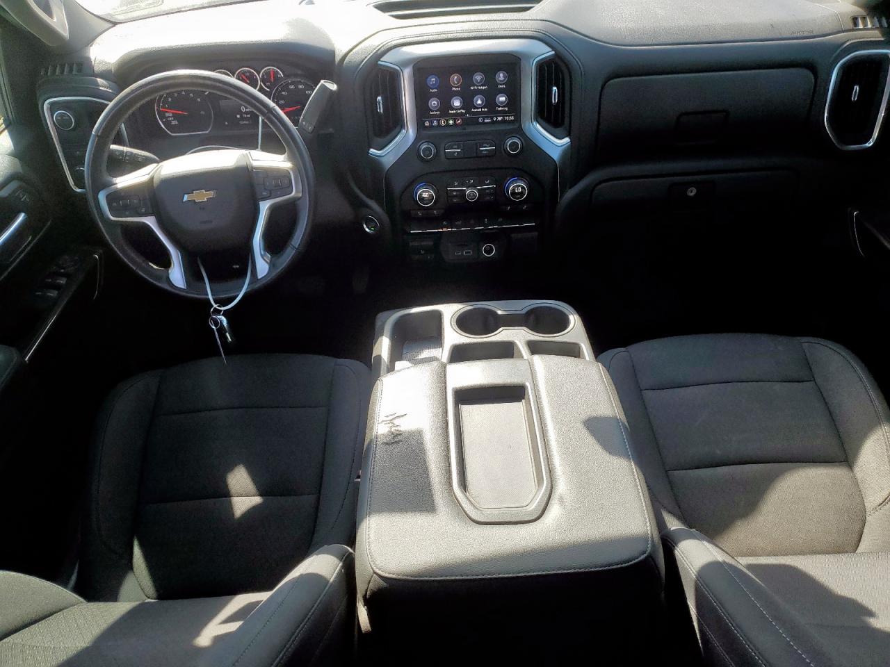 CHEVROLET SILVERADO C1500 LT