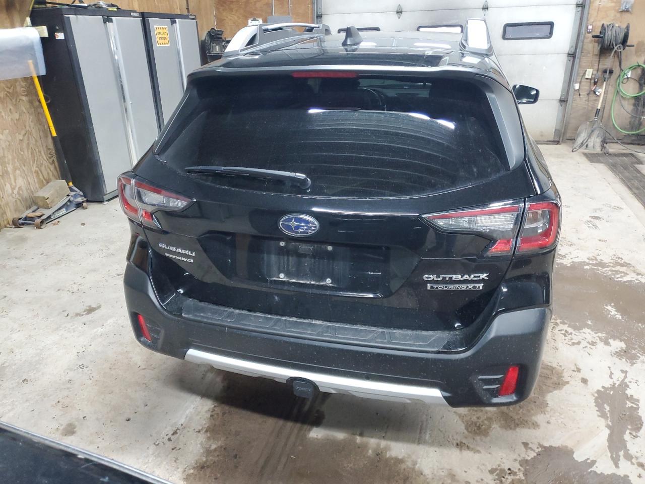 SUBARU OUTBACK TOURING