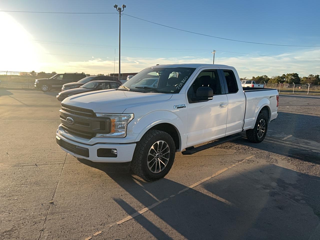 FORD F-150 SUPER CAB