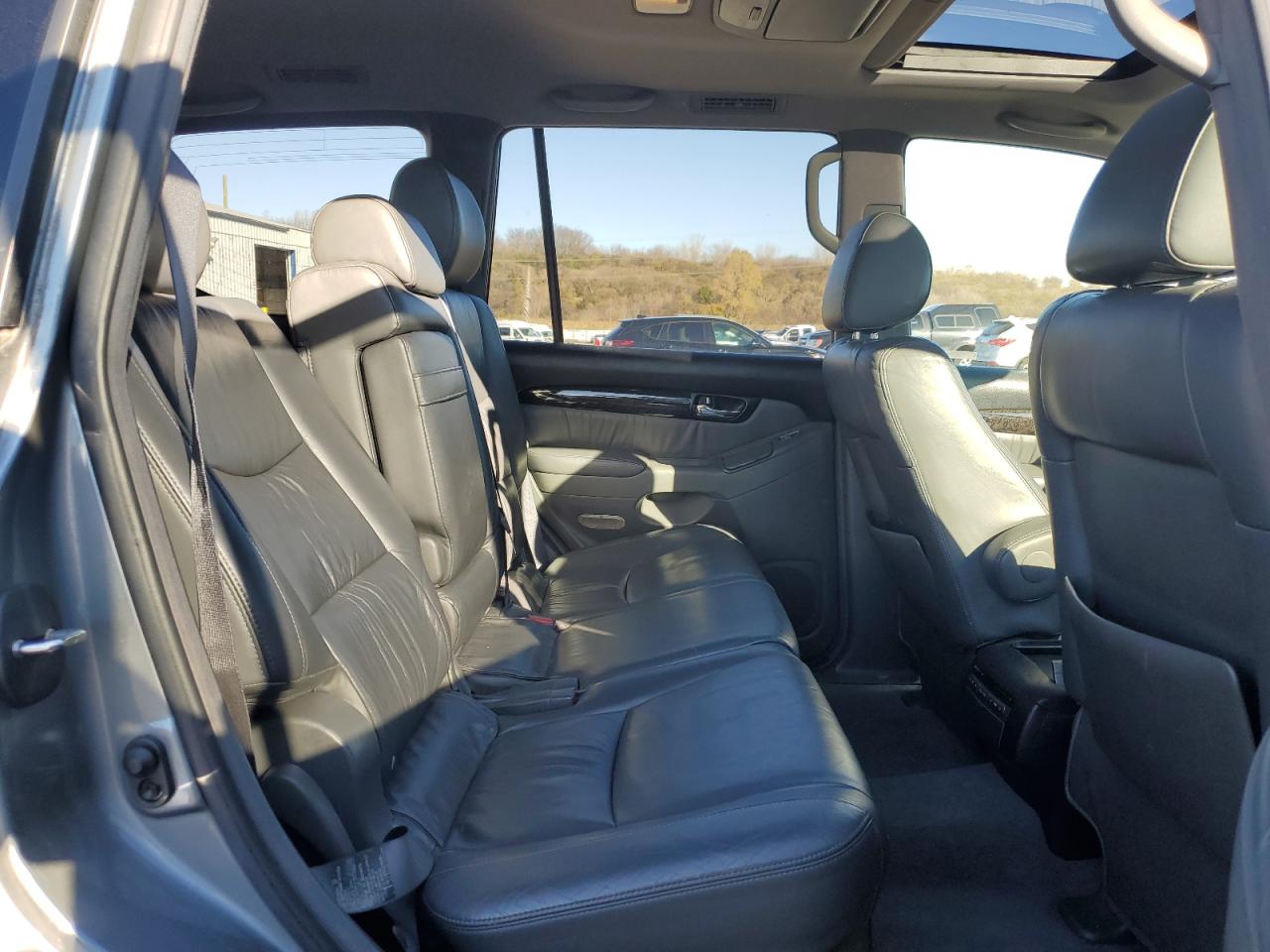 Lot #3291218957 2005 LEXUS GX 470