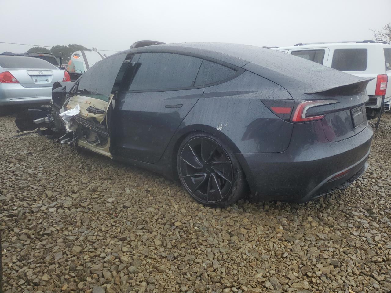 Lot #3317026076 2024 TESLA MODEL 3