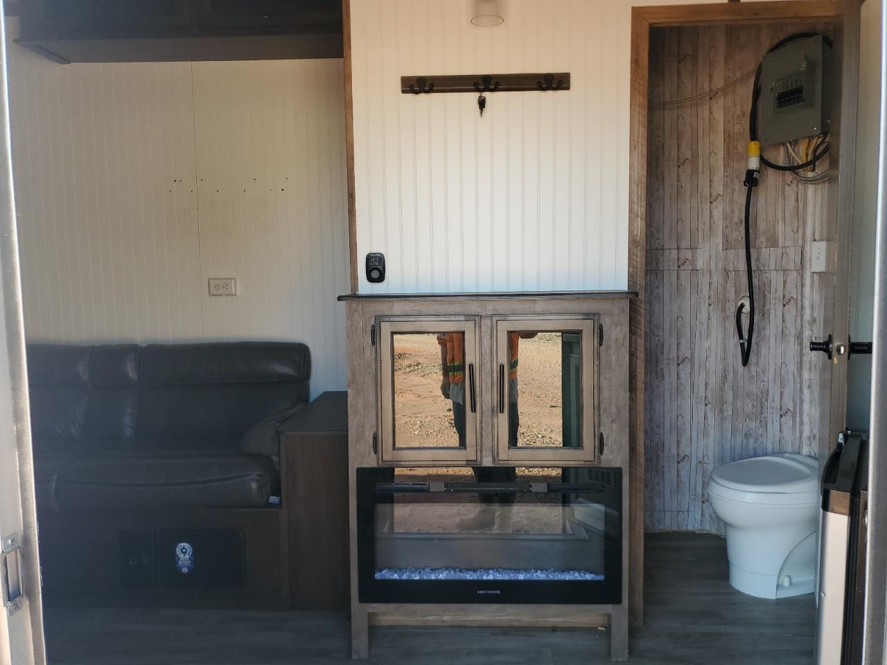 Lot #3290188210 2018 DIAMOND TRAILER