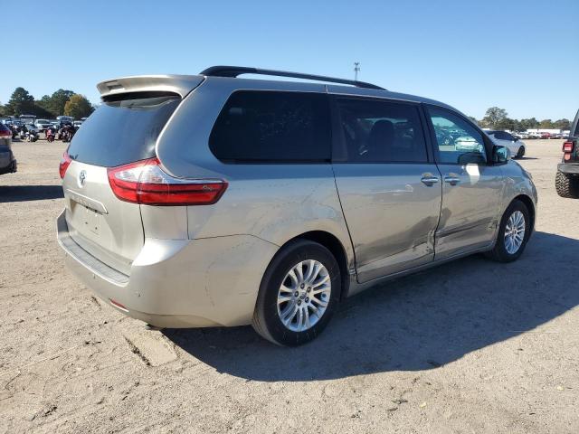 2017 TOYOTA SIENNA XLE #3301855982