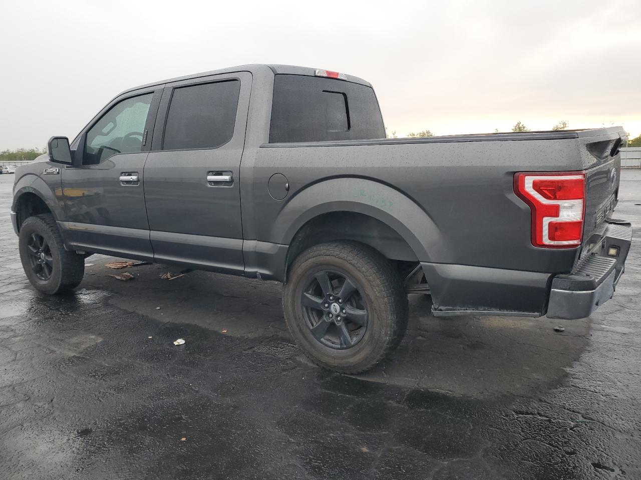 FORD F-150 SUPERCREW