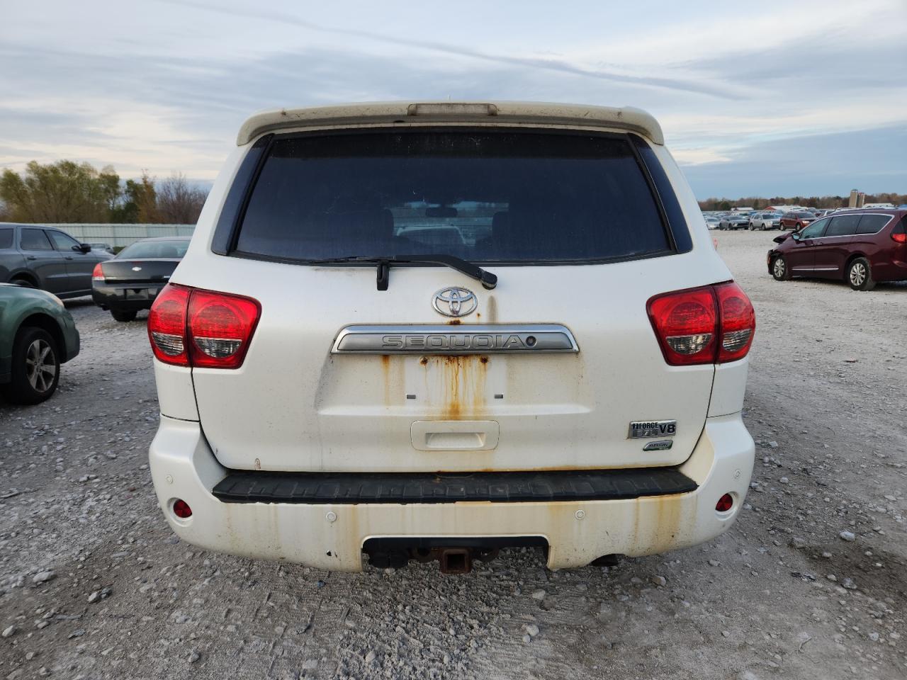 TOYOTA SEQUOIA PLATINUM