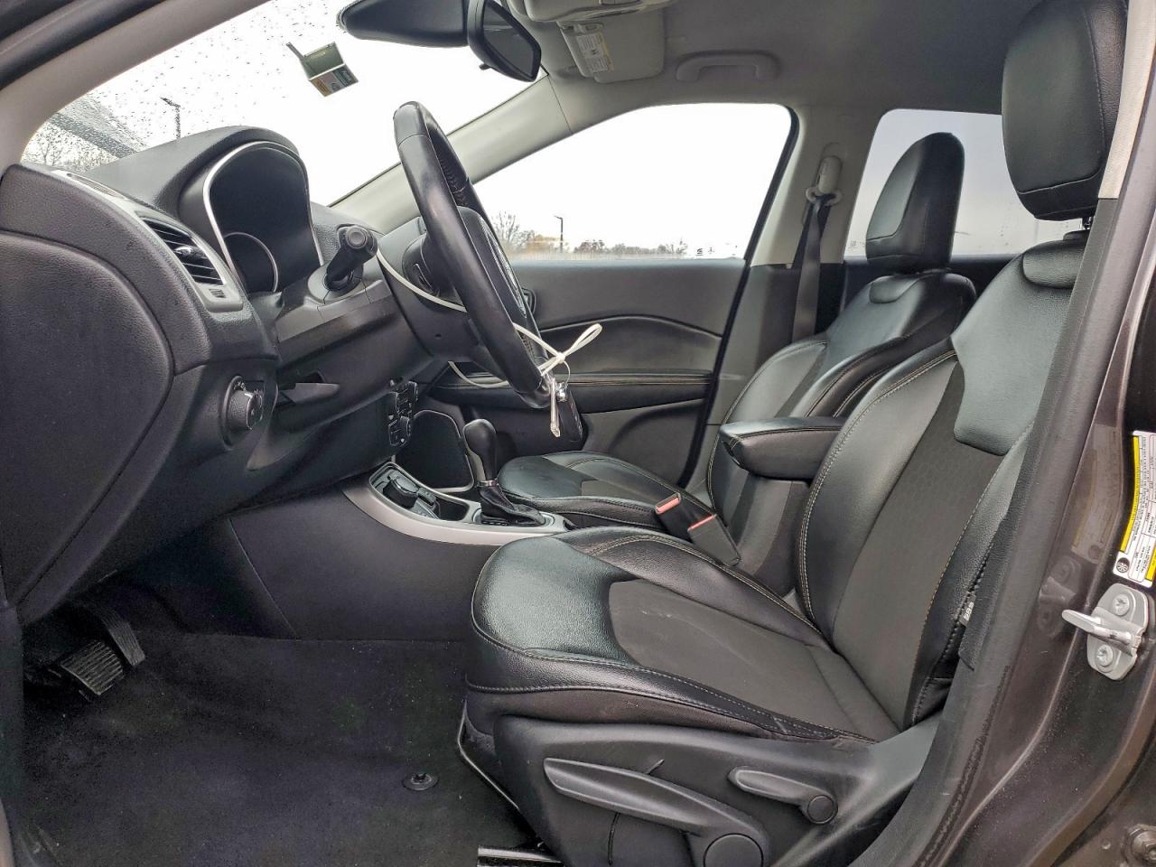 JEEP COMPASS LATITUDE