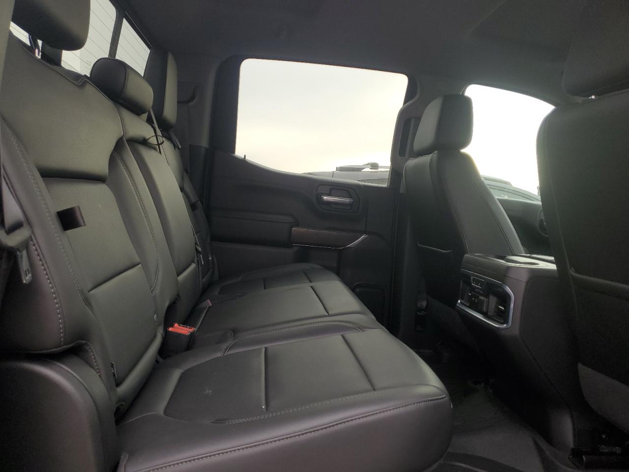 GMC SIERRA K1500 SLT