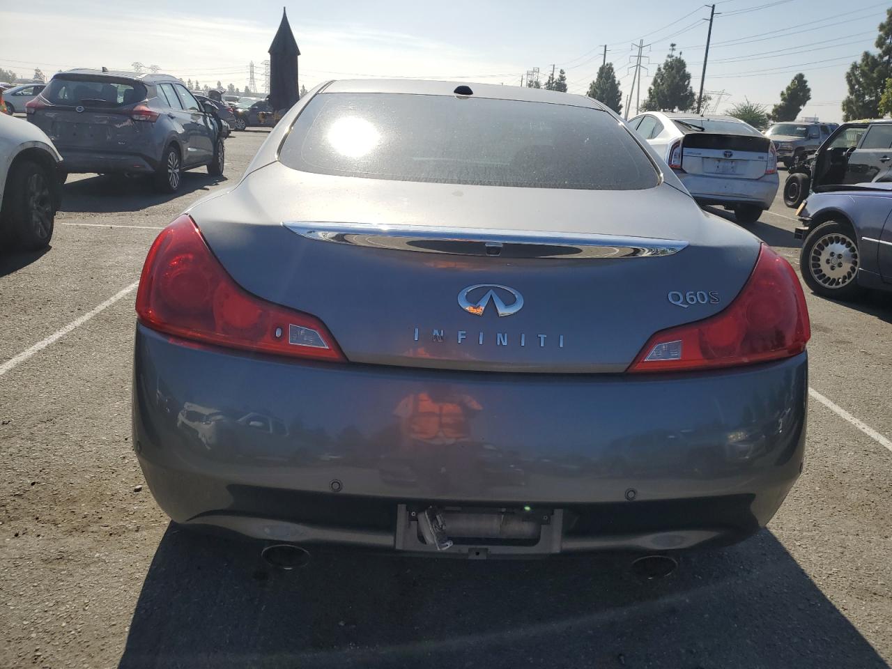 INFINITI Q60 JOURNEY