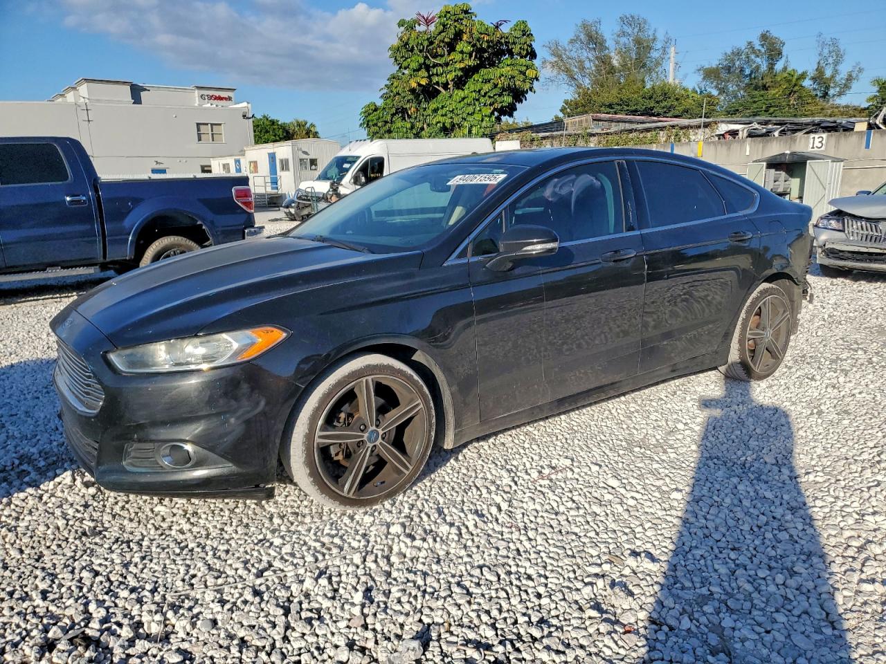 FORD FUSION SE