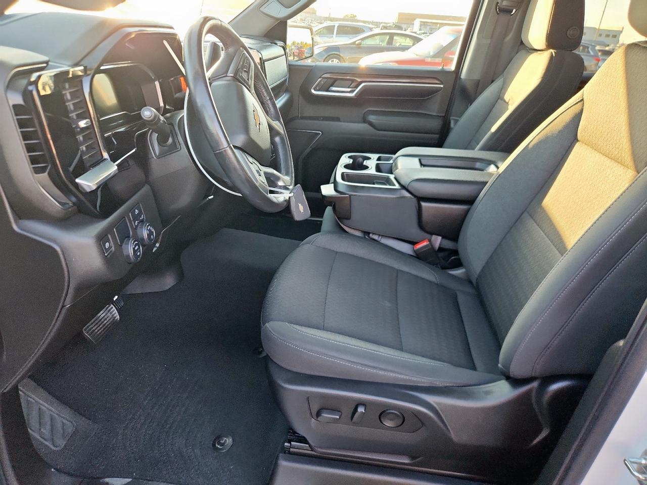 CHEVROLET SILVERADO C1500 LT