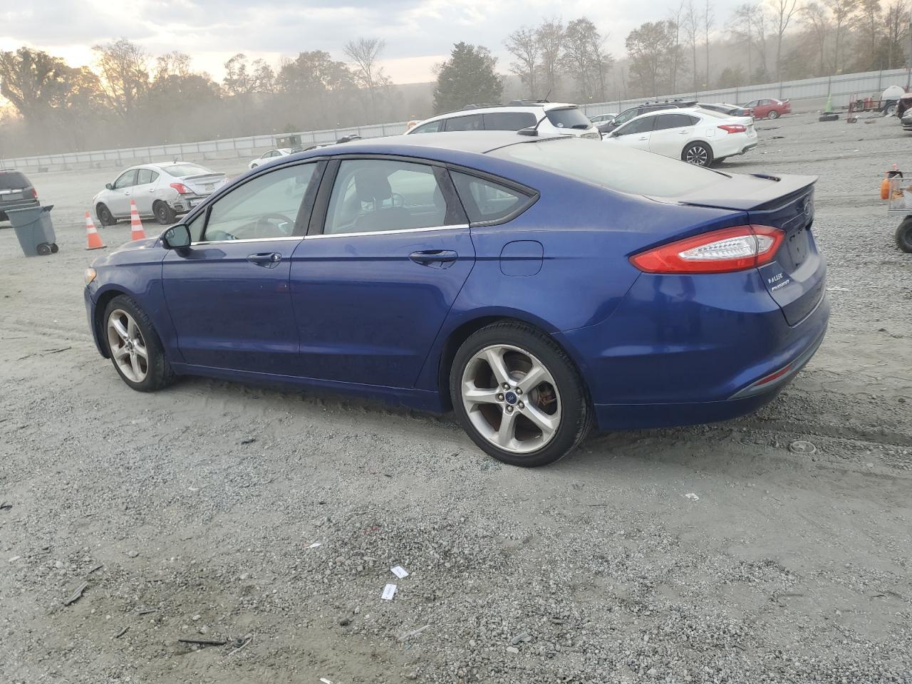 FORD FUSION SE