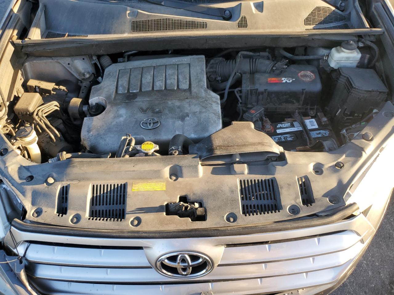 TOYOTA HIGHLANDER BASE