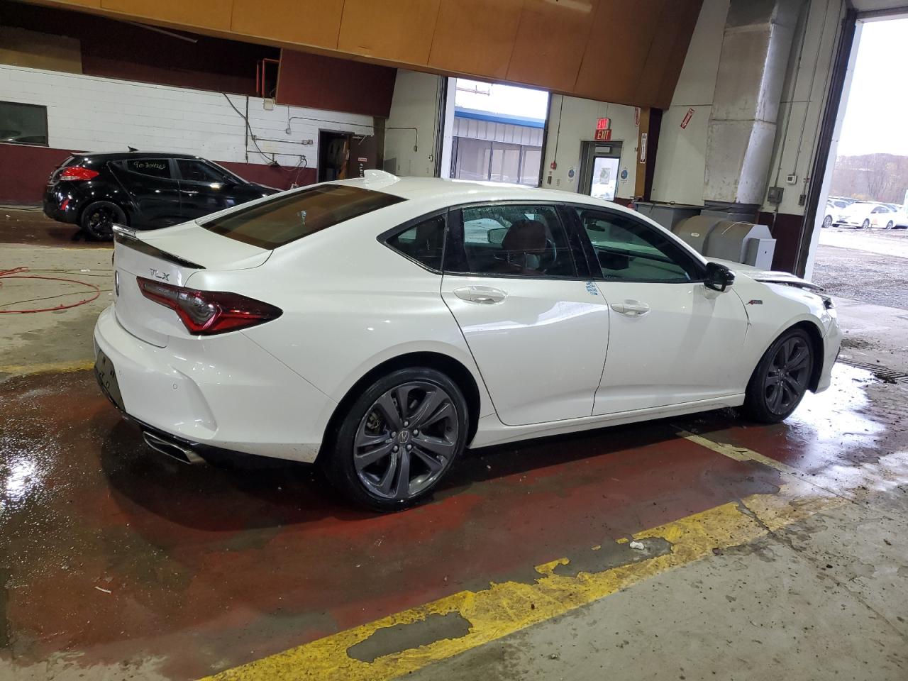 ACURA TLX TECH A