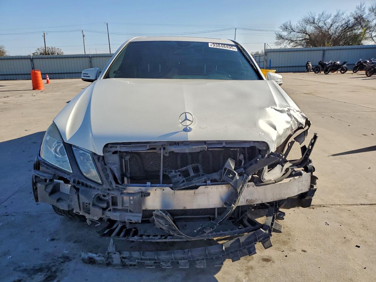 MERCEDES-BENZ E-CLASS 350