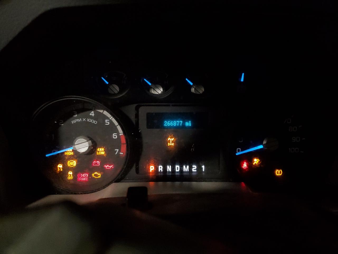 FORD F-250 SUPER DUTY