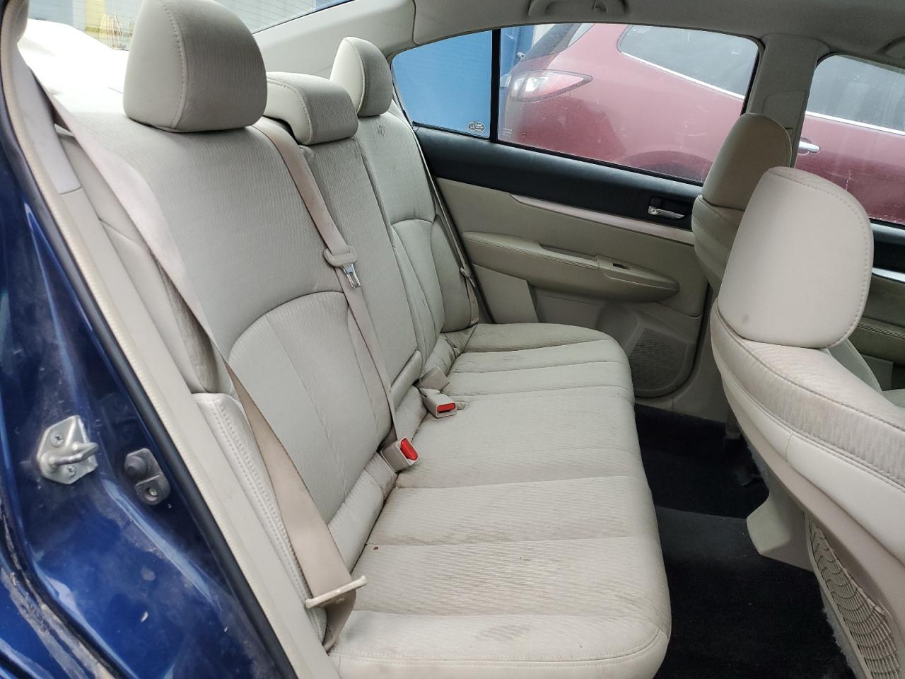 SUBARU LEGACY 2.5I PREMIUM