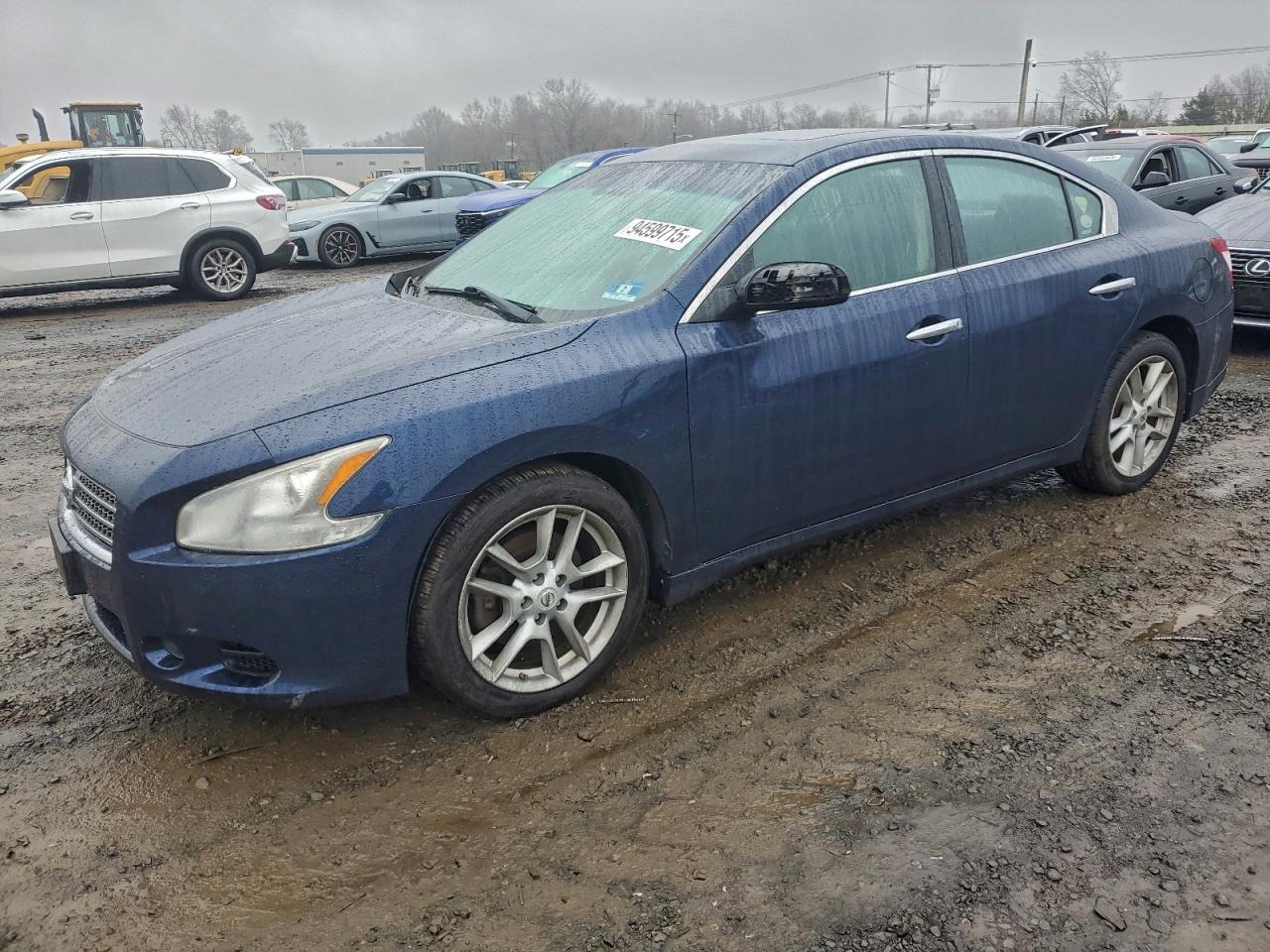 NISSAN MAXIMA S