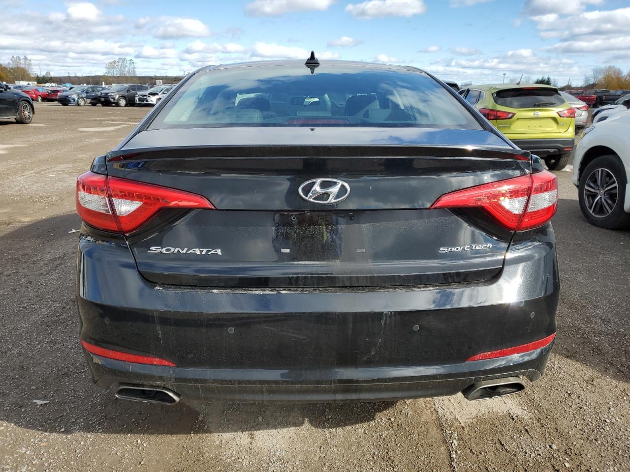HYUNDAI SONATA SPORT