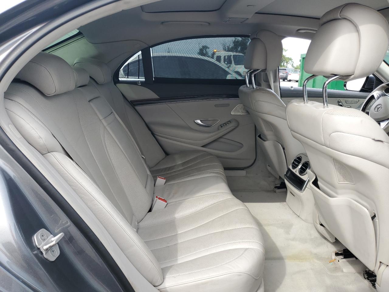 MERCEDES-BENZ S-CLASS 550E