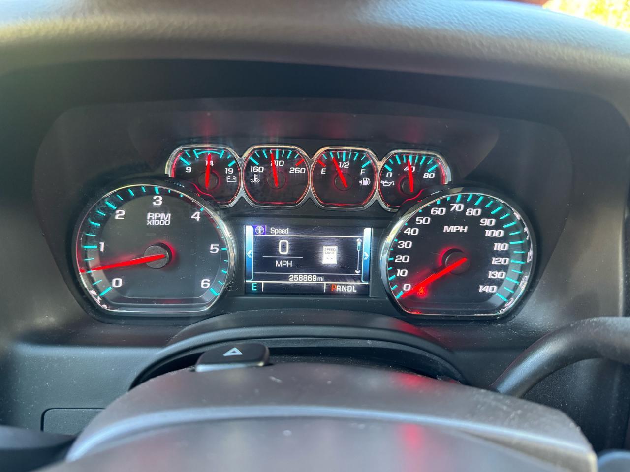 CHEVROLET SUBURBAN K1500 LT