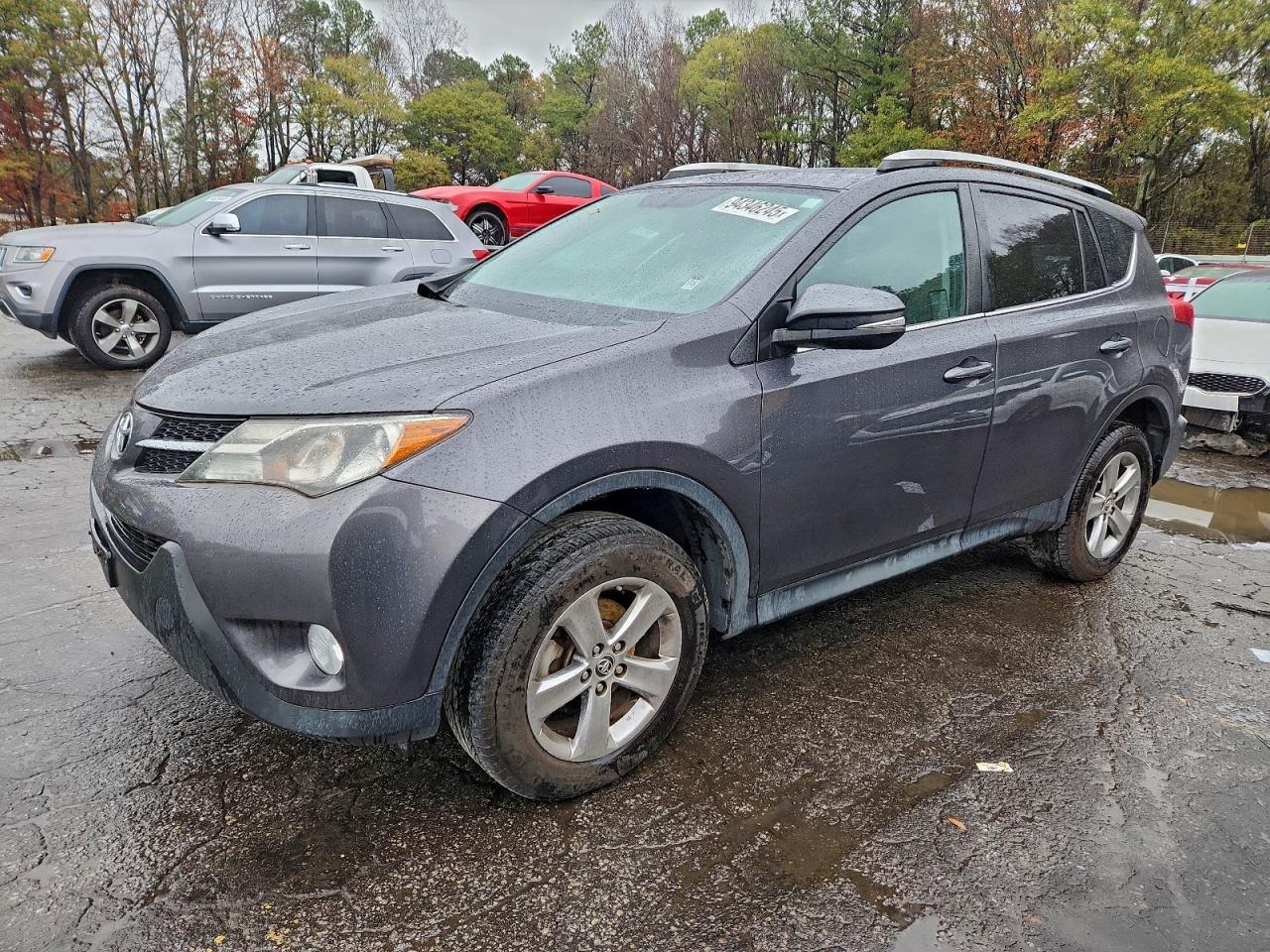 TOYOTA RAV4 XLE