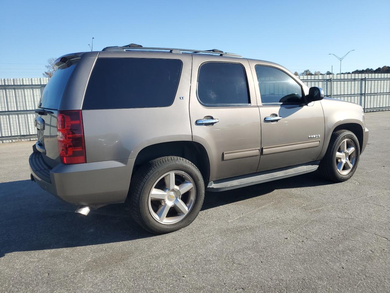 CHEVROLET TAHOE C1500 LT