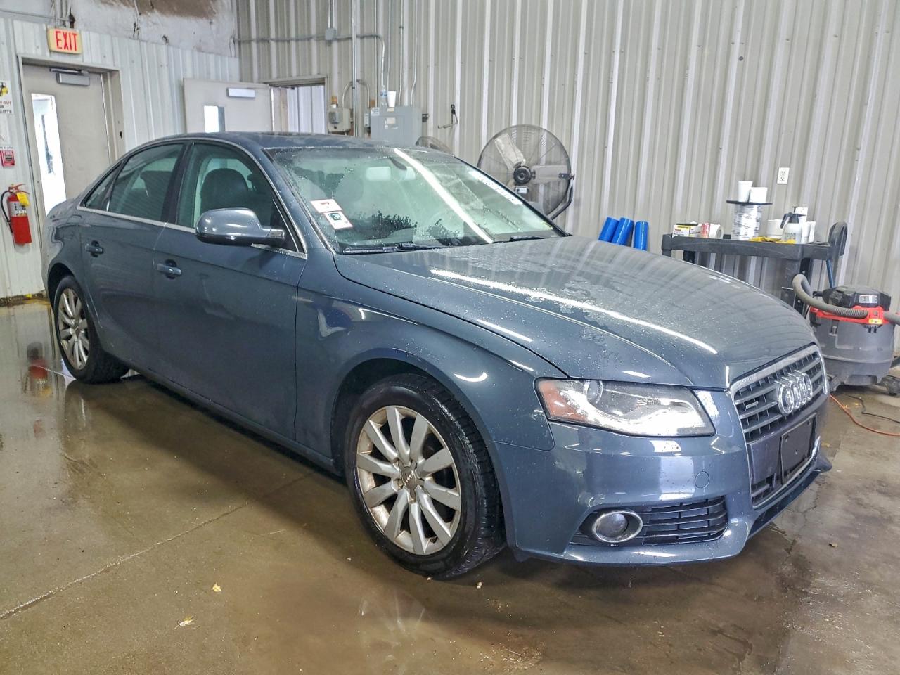 AUDI A4 PREMIUM PLUS