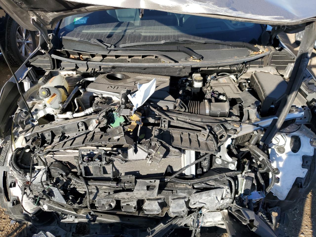 NISSAN ROGUE PLATINUM