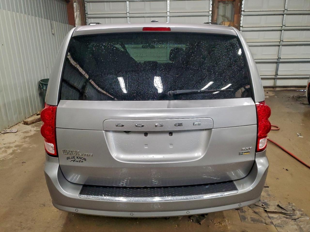 DODGE GRAND CARAVAN SXT