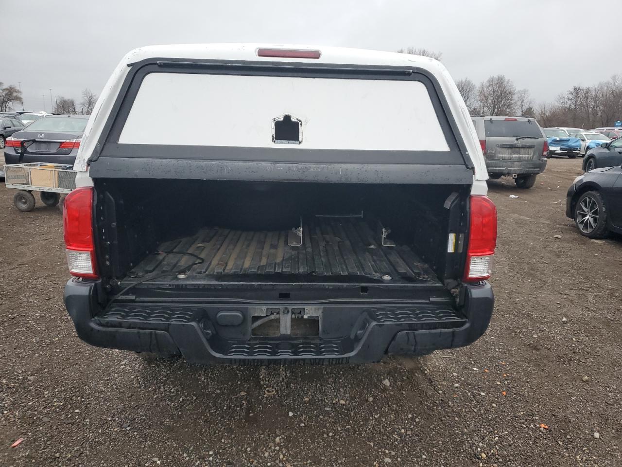 TOYOTA TACOMA ACCESS CAB
