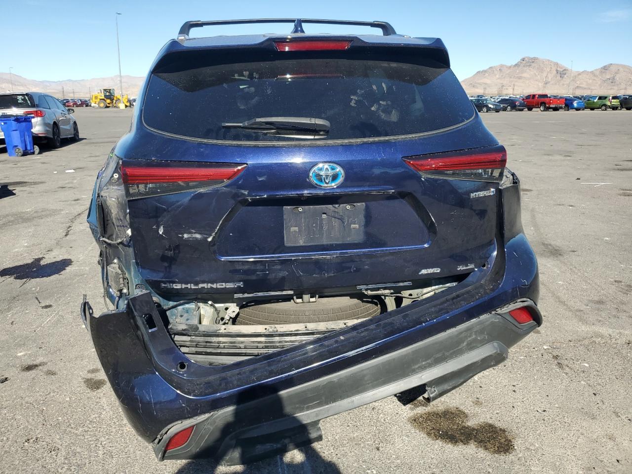 TOYOTA HIGHLANDER HYBRID XLE