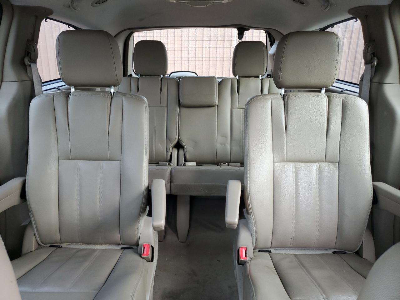 CHRYSLER TOWN & COUNTRY TOURING