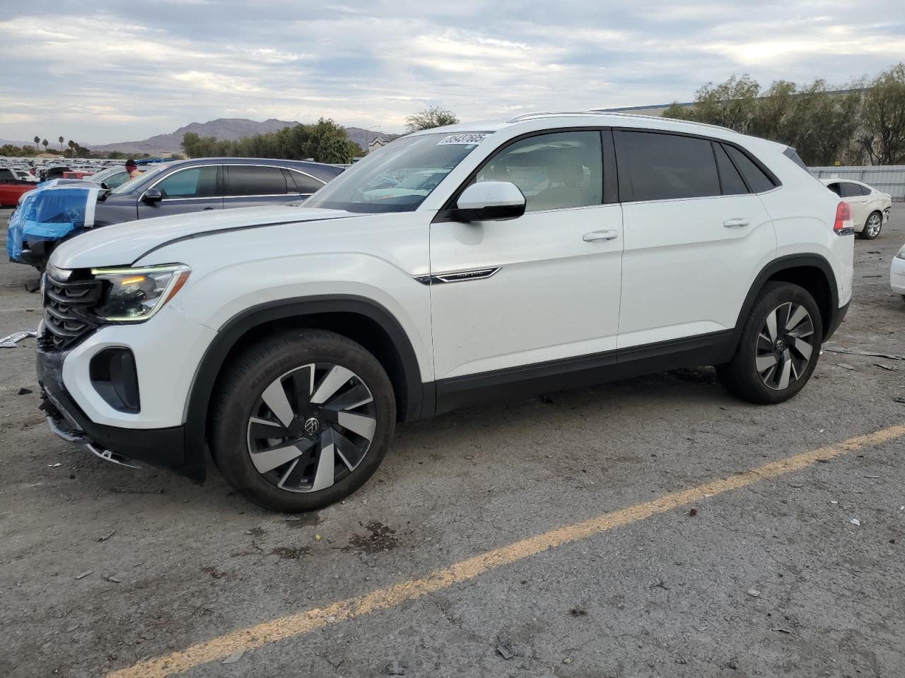 VOLKSWAGEN ATLAS CROSS SPORT SE