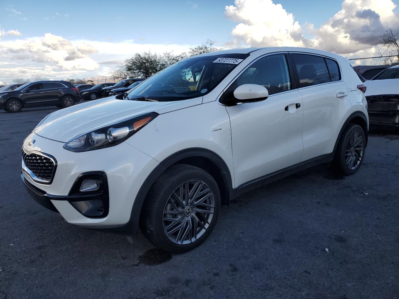 KIA SPORTAGE LX